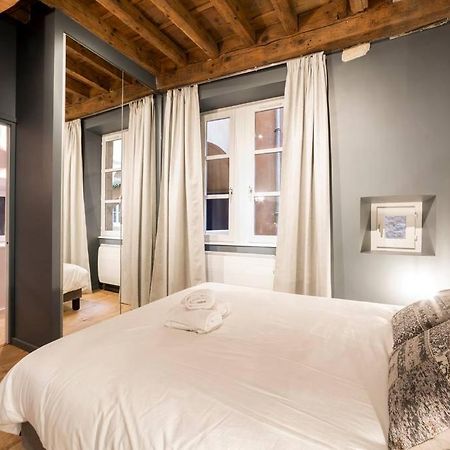 Beau Bijou Au Coeur Du Vieux Lyon Ail Apartment Exterior foto